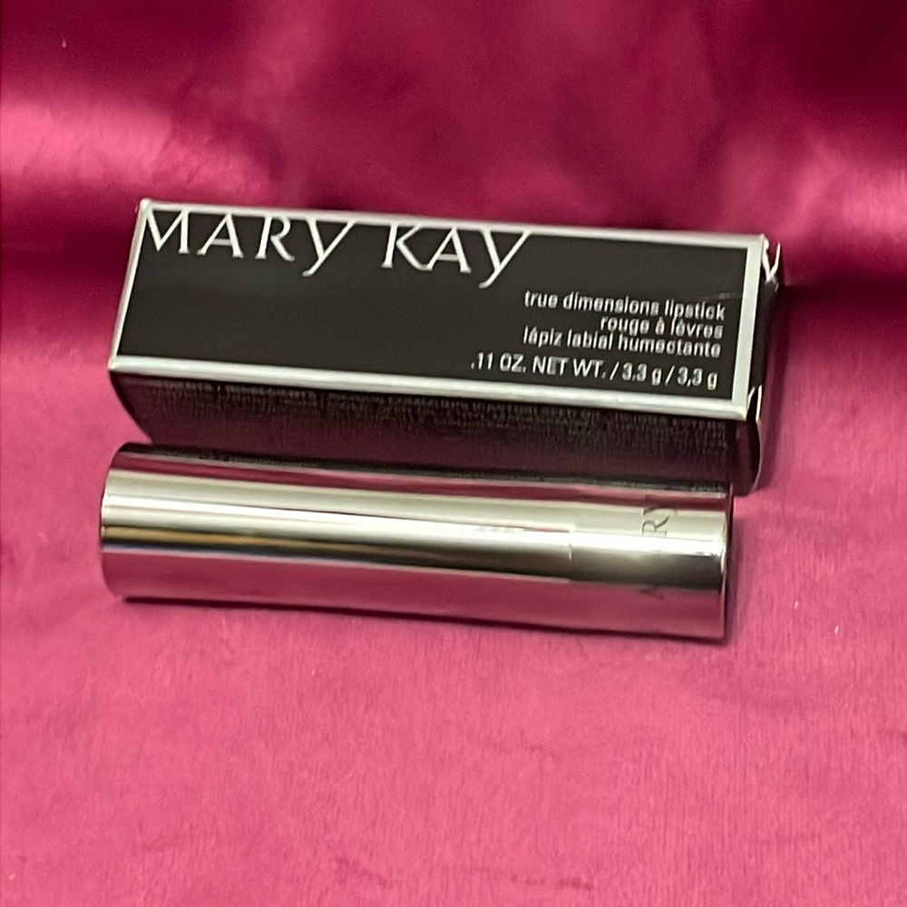 Citrus Flirt Satin -  True Dimension Lipstick - Discontinued & RARE Mary Kay
